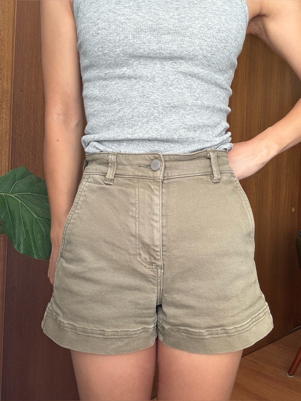 Everlane olive twill shorts